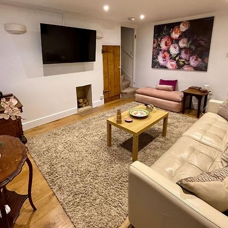 Quaint 2 Bed Cottage In The Heart Of Cambridge CBG Exterior foto