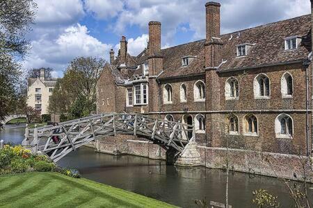 Quaint 2 Bed Cottage In The Heart Of Cambridge CBG Exterior foto