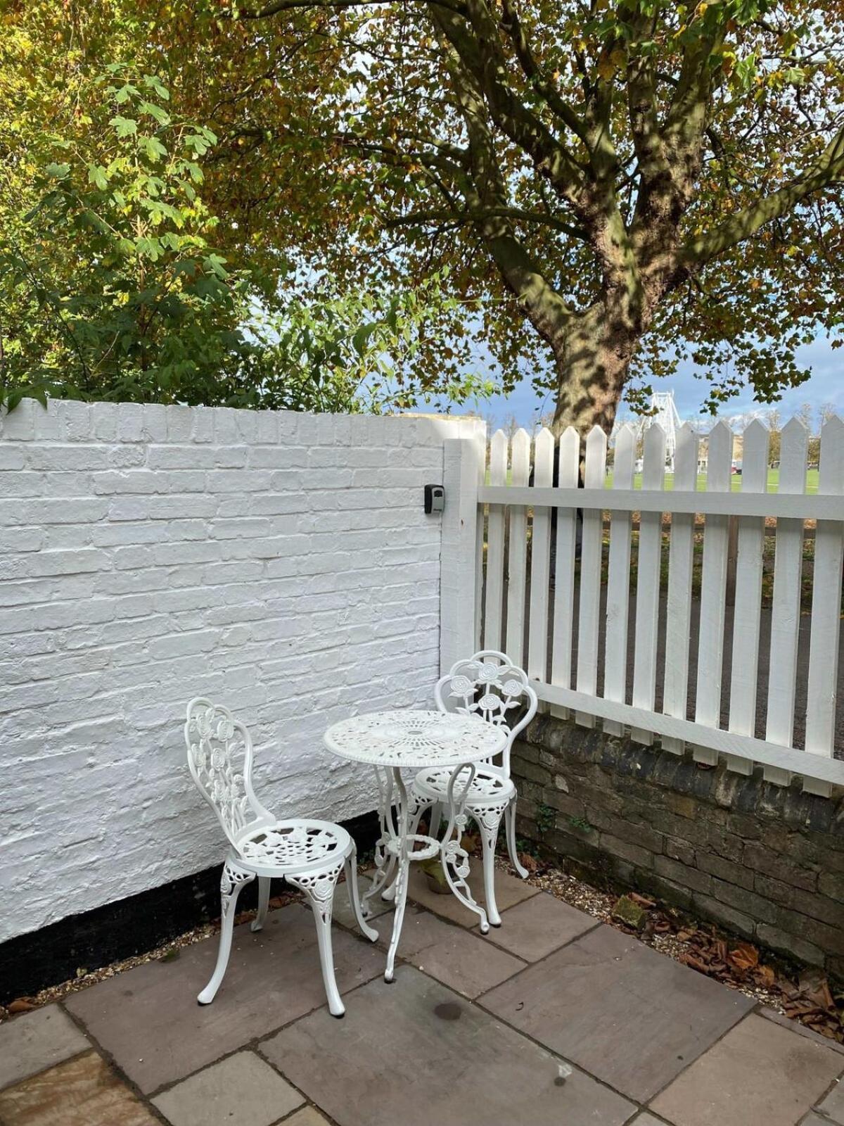 Quaint 2 Bed Cottage In The Heart Of Cambridge CBG Exterior foto